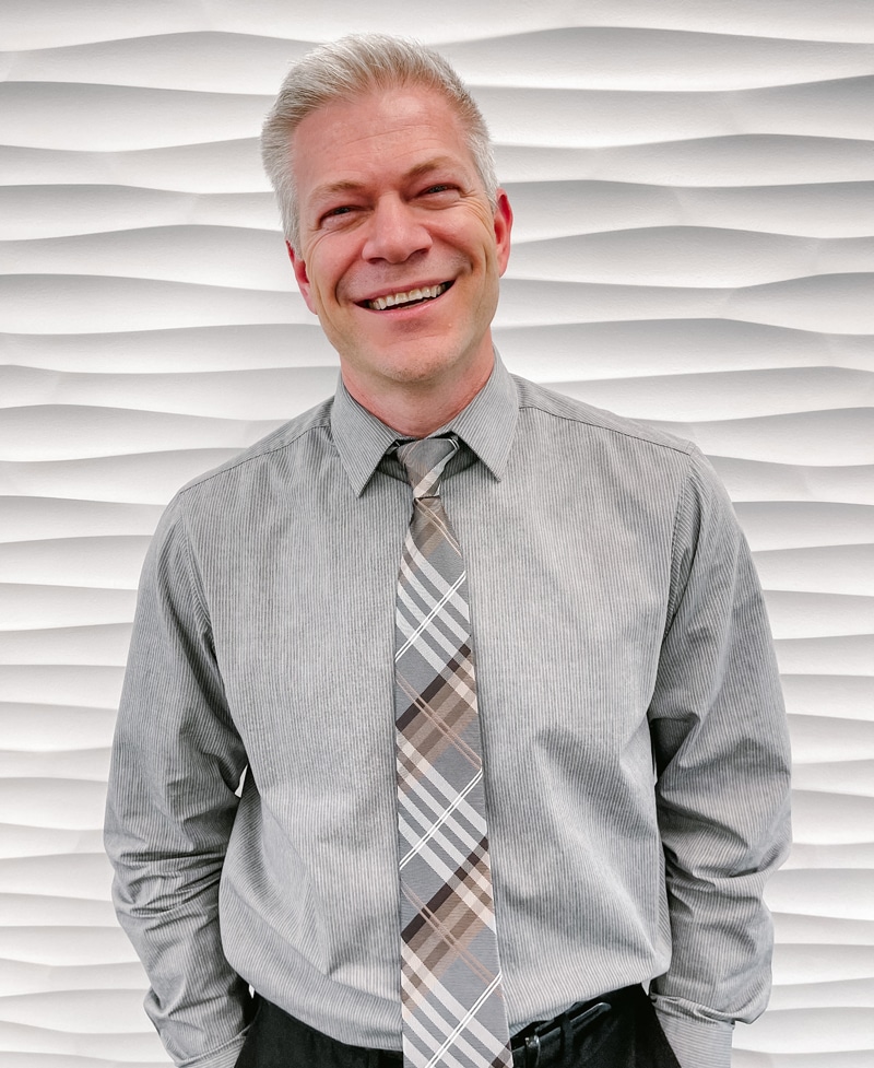 a man wearing a neck tie